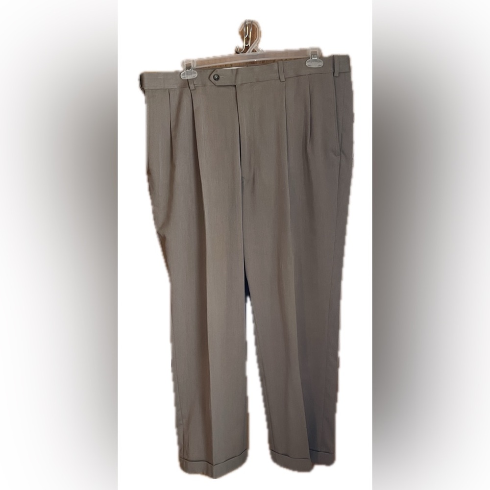 Men’s Classic Custom Comfort Trousers, size 42, tan color